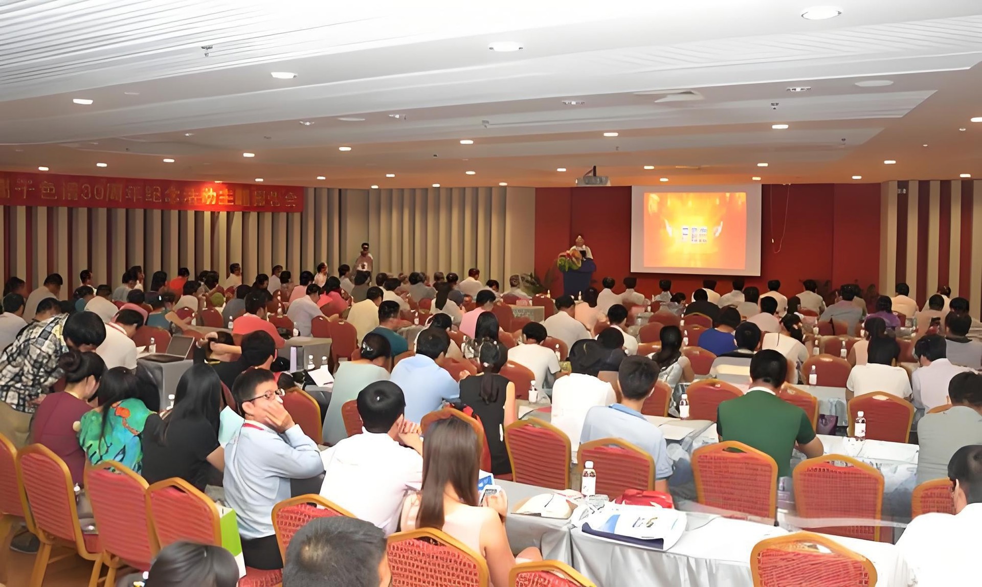 156f7771-80fa-42a7-85cc-14bf50002ad4.jpg